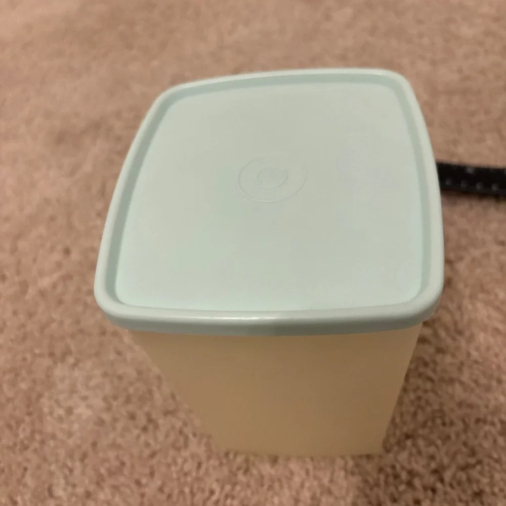 Vintage Tupperware‎ Rectangle Container Canister Pastel Blue Lid 6.5x 5x 4.5